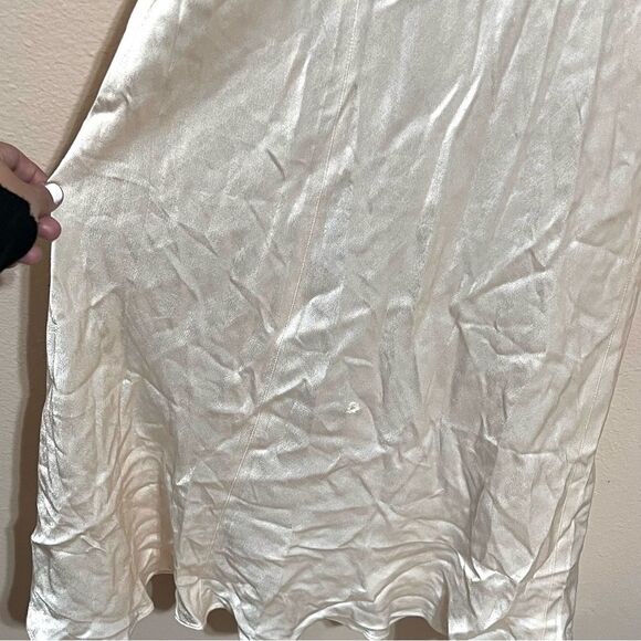 Shona Joy Cream Maxi Dress - Picture 7 of 16